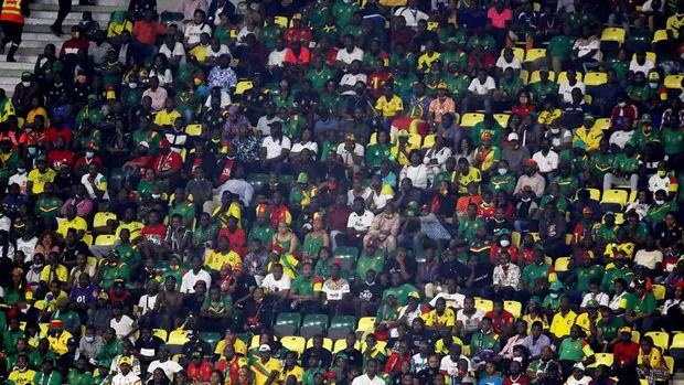 Una avalancha antes del Camerún-Comoras de la Copa África deja al menos ocho muertos
