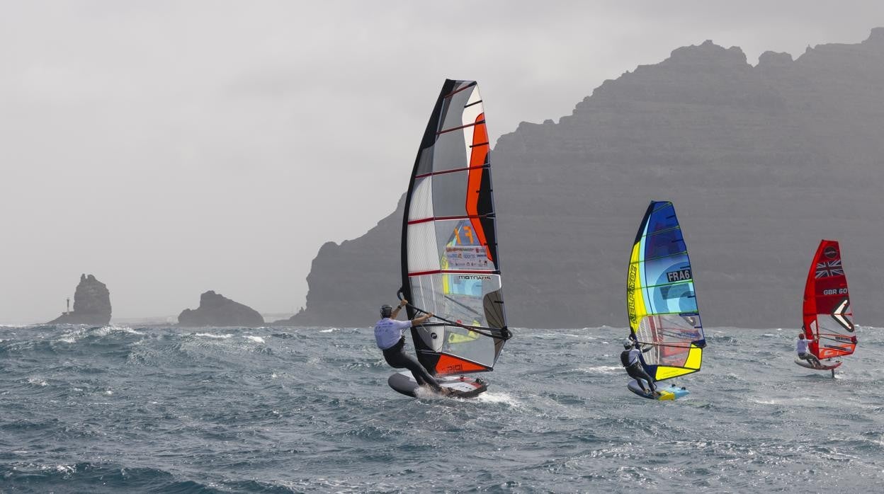 Nicolas Goyard, ganador absoluto de la II Lanzarote Foil Challenge