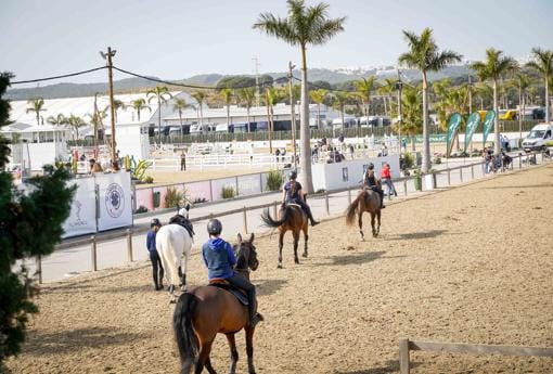 Vídeo) Montenmedio, rebosante de actividad ante el inminente inicio del  Andalucía Sunshine Tour