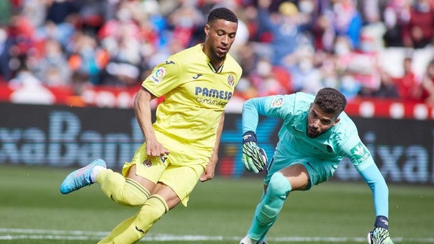 Danjuma lanza al Villarreal hacia la Champions