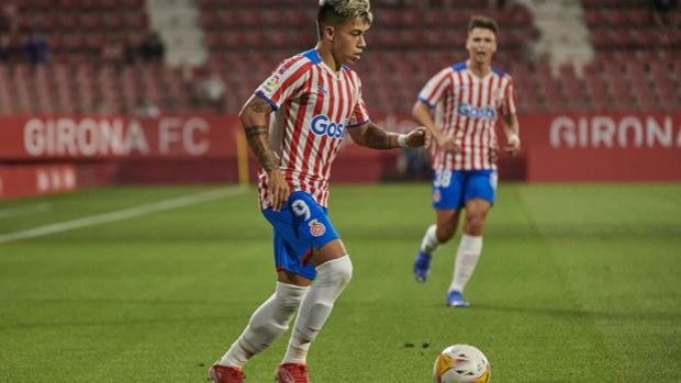 El Eibar se aferra al liderato