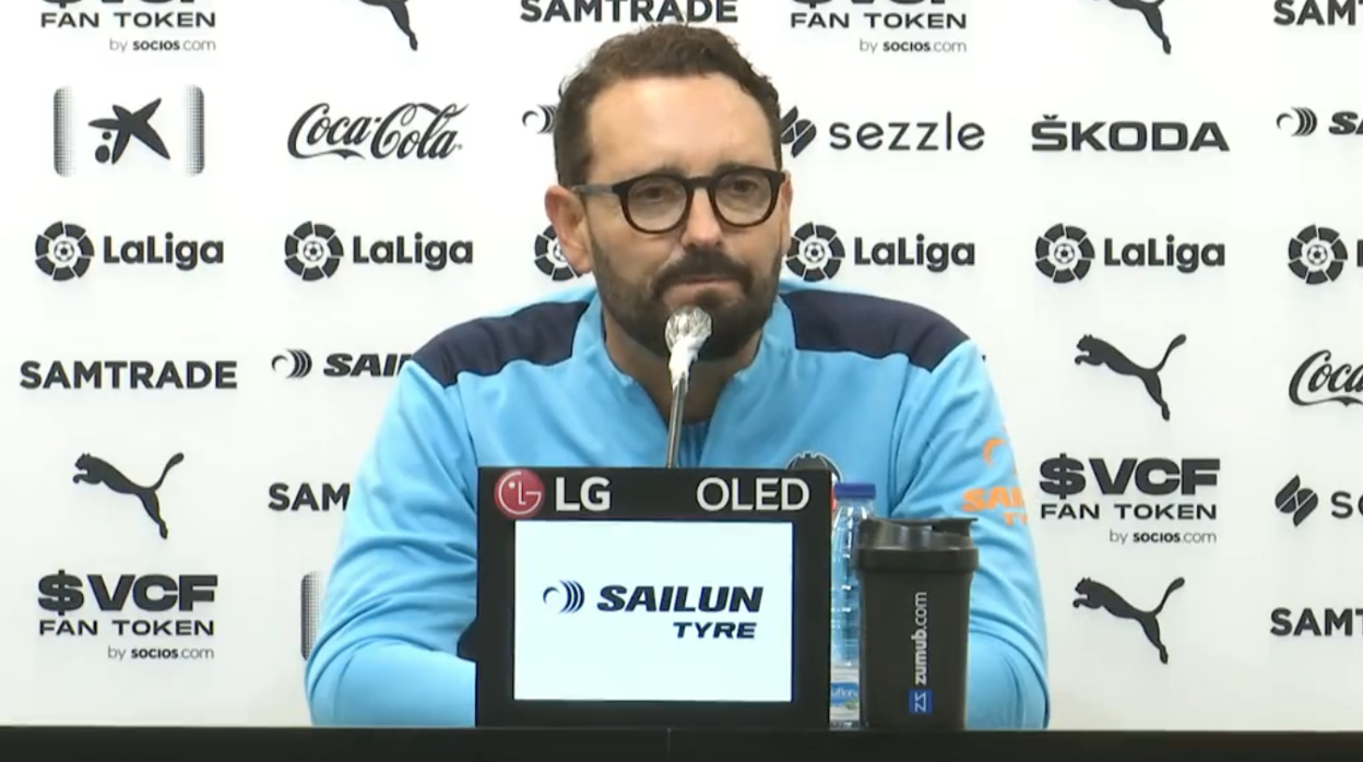 Bordalás durante la rueda de prensa previa al Mallorca-Valencia