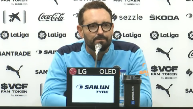 Tensión en la rueda de prensa de Bordalás: «A mí no me hables en ese tono»