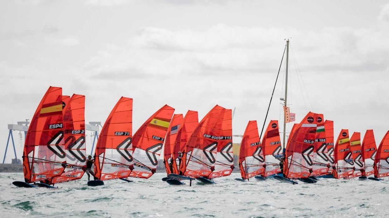 Arranca el International iQFOil Games Cádiz