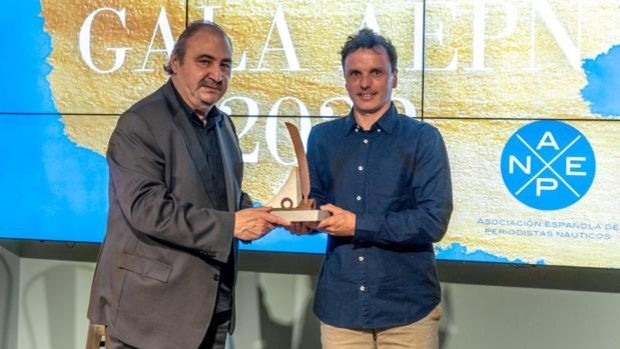 Didac Costa recibió en Barcelona el Premio de la AEPN 2021