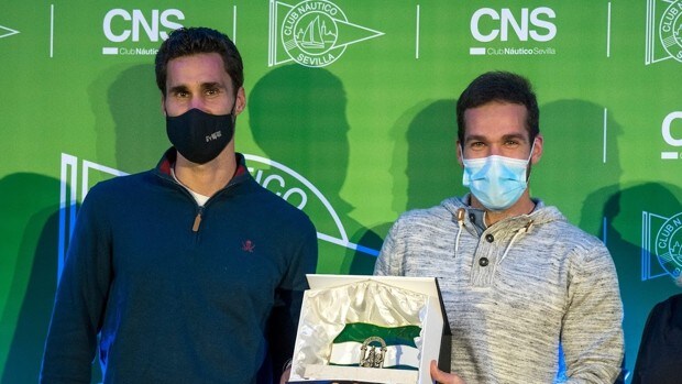 El Club Náutico homenajea a sus máximos representantes en la XV Fiesta del Deporte