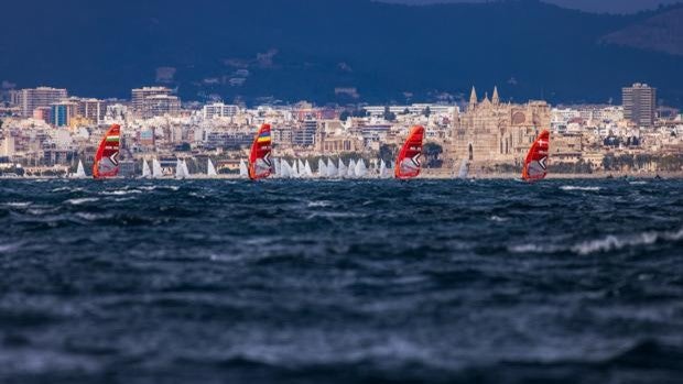 Todo listo en la bahía de Palma para una histórica edición del Princesa Sofía Mallorca