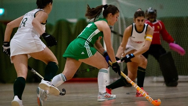 «El hockey me motiva a trabajar», asegura Laura Graham