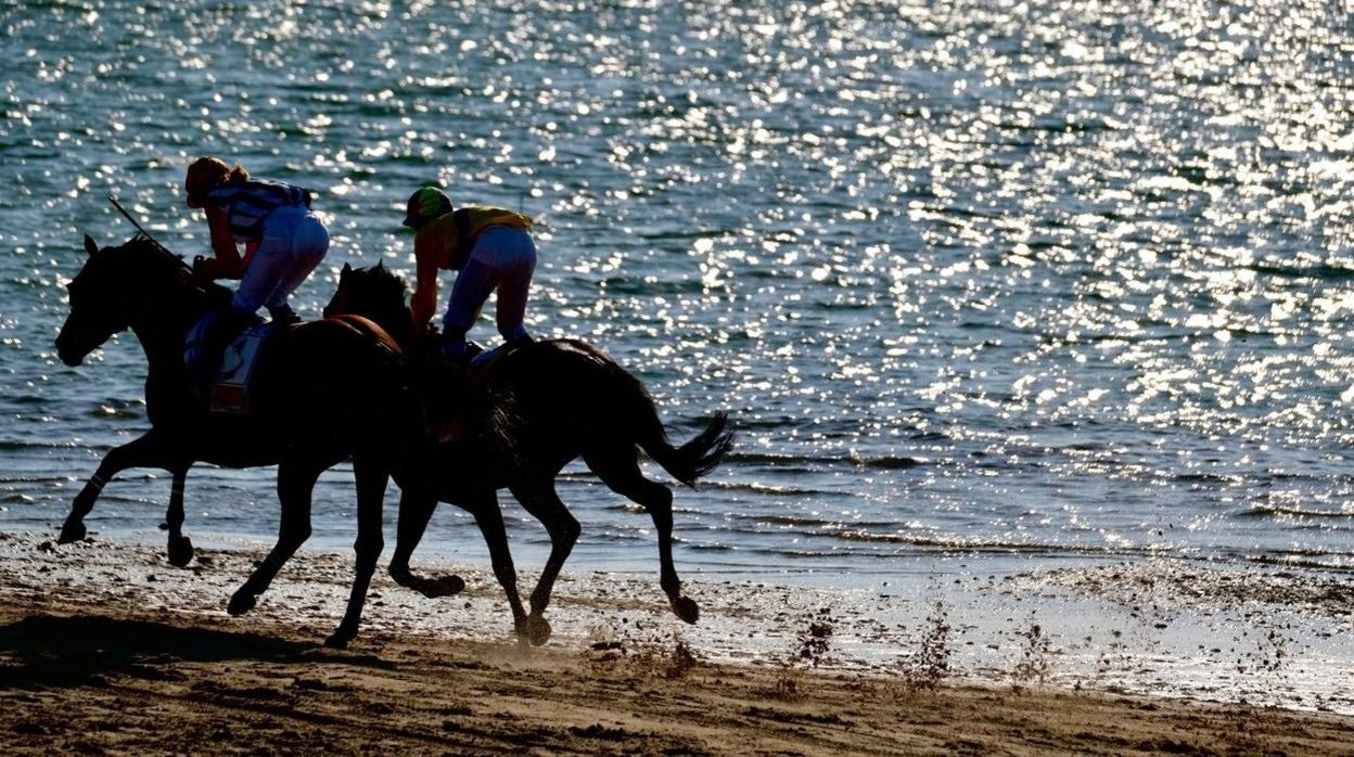 Las carreras de caballos de Sanlúcar de Barrameda son un referente.