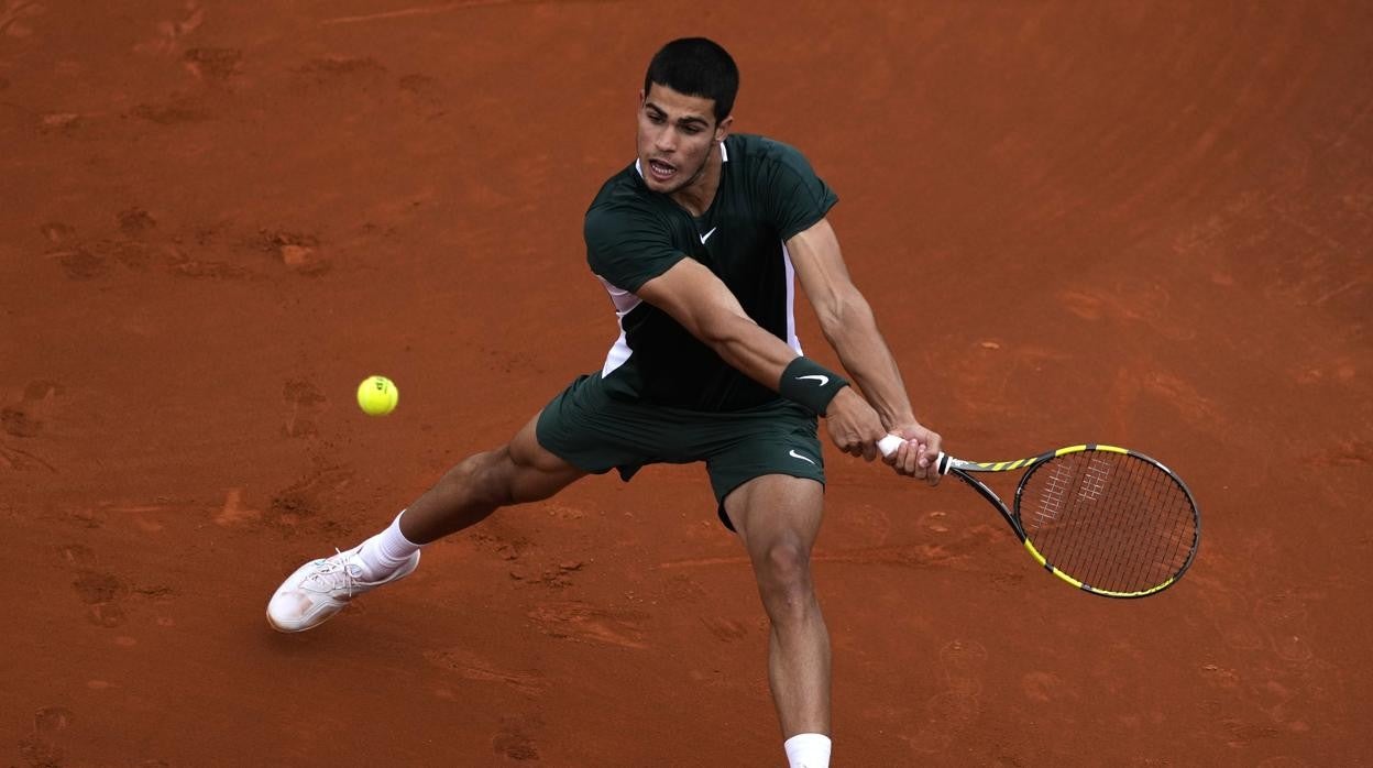 Alcaraz despacha a Munar y jugará esta misma tarde los cuartos ante Tsitsipas