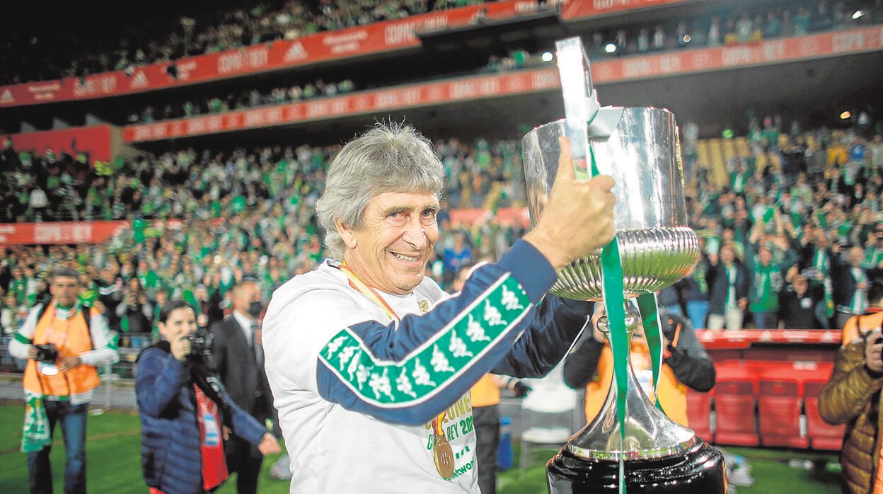 Pellegrini, tras proclamarse campeón de Copa del Rey con el Betis
