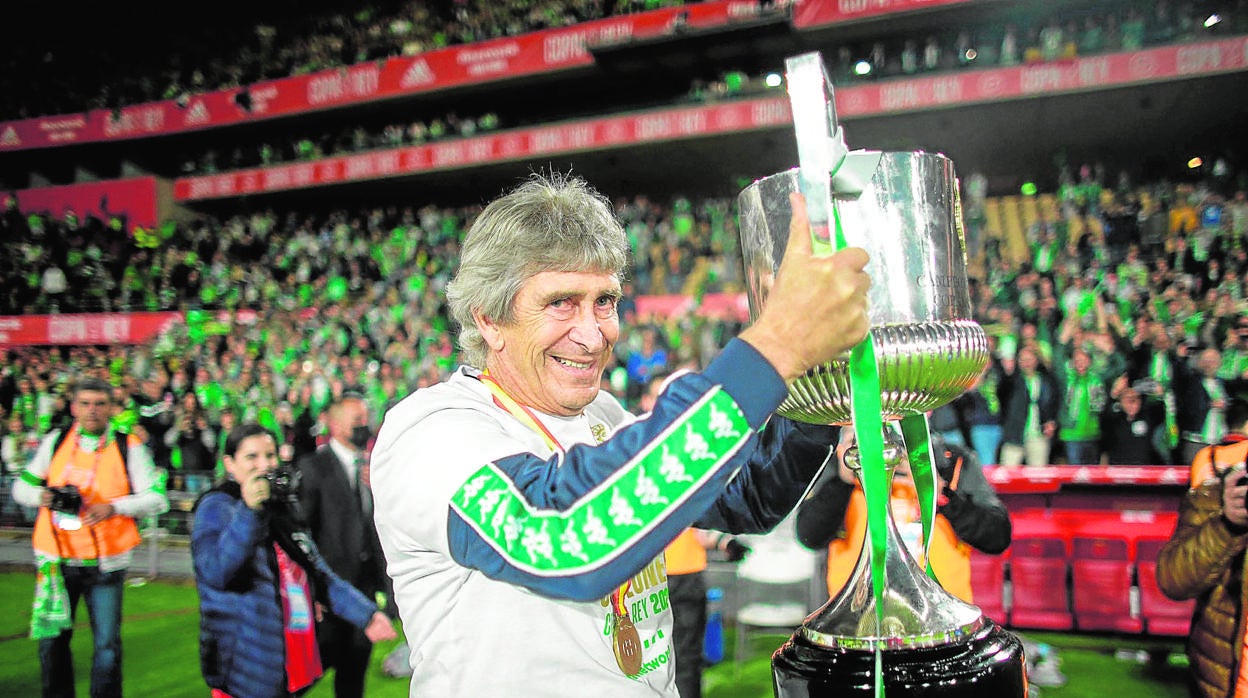 Pellegrini, tras proclamarse campeón de Copa del Rey con el Betis