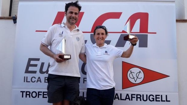 Javier Echavarri (ILCA7) y Mònica Azón (ILCA6) se proclaman campeones del Master del CVC