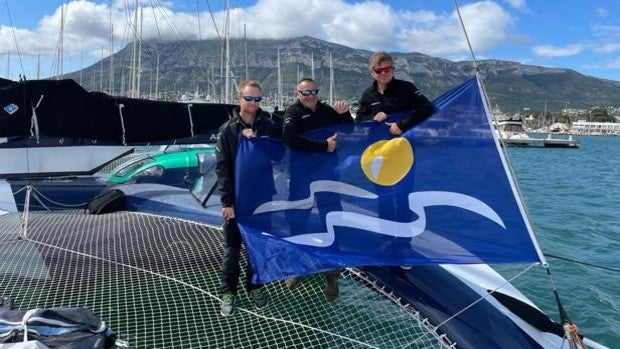 Lalou Multi con Alex Pella, intentarán batir el récord Ibiza-Dénia