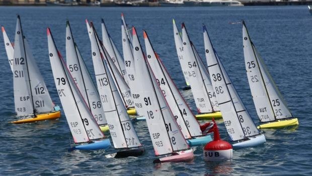 Cerca de 60 barcos se citan en el Torrevieja International Meeting IOM Class