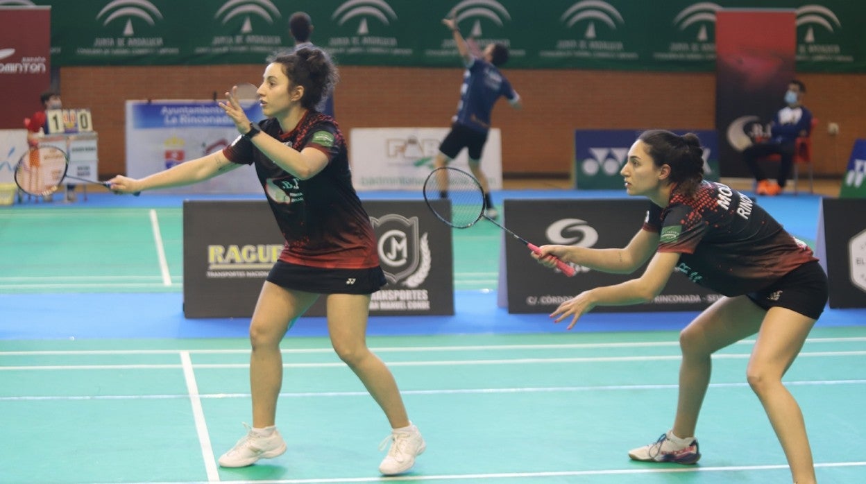 Las jugadoras del Bádminton Rinconada Nerea Ivorra y Marta Molina