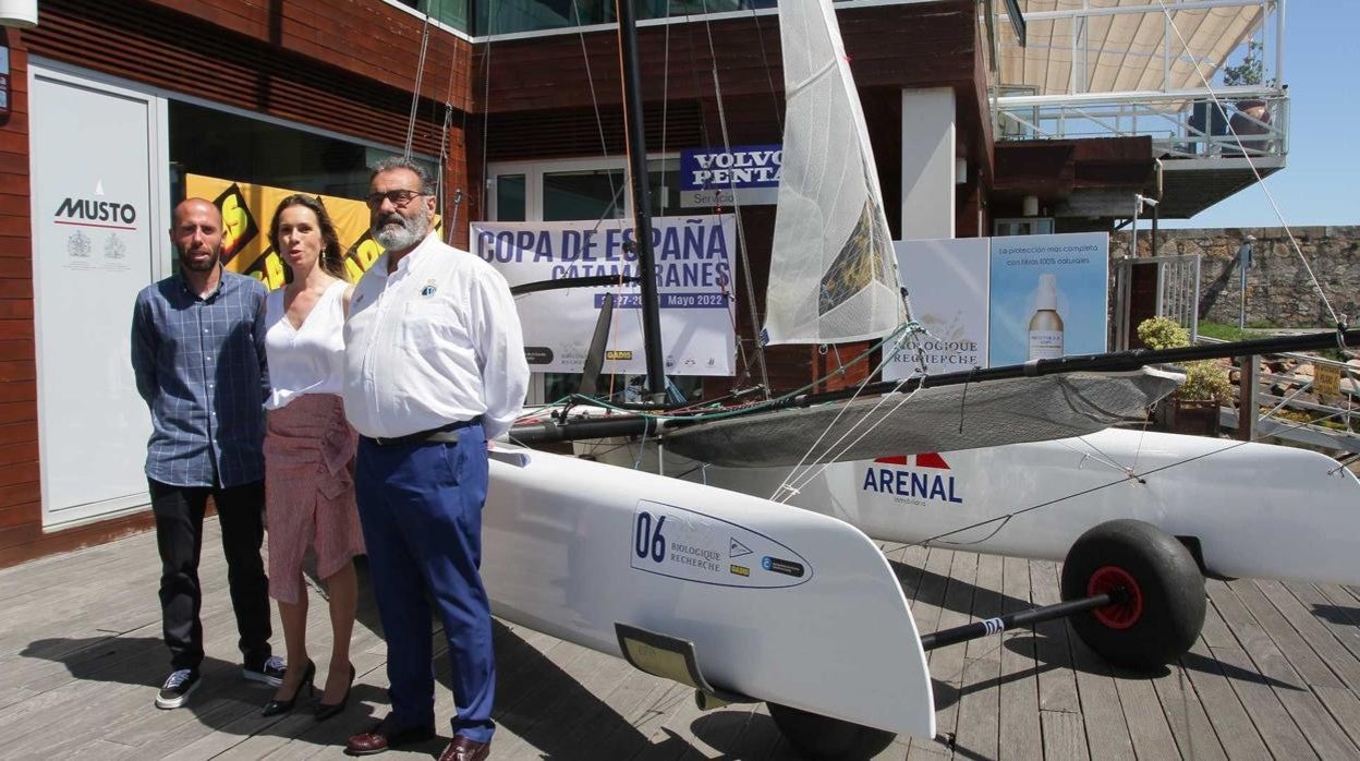 Se presentó en Marina Coruña la Copa de España de catamaranes