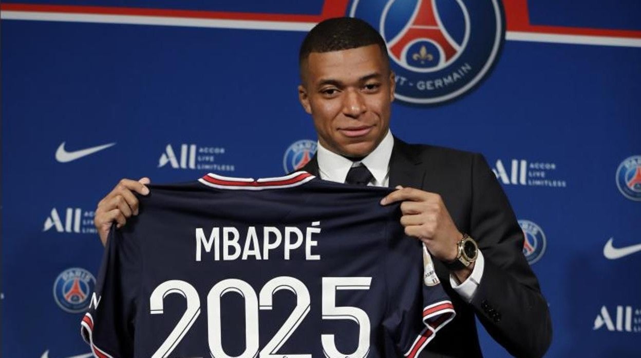 Mbappé ha renovado hasta 2025 con el PSG