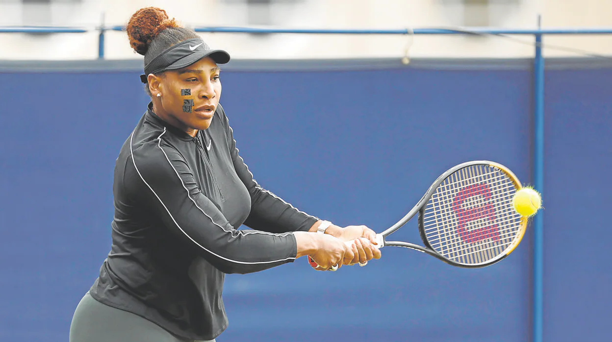 Serena Williams, entrenándose en el torneo de Eastbourne