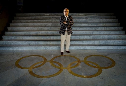 Alejandro Blanco posa en la sede del COE