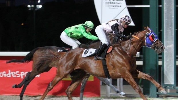 Gran éxito de la primera noche de verano en el Hipódromo de Madrid