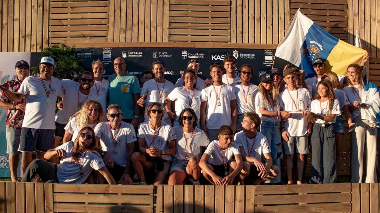 Canarias, campeón de España de surf por autonomías