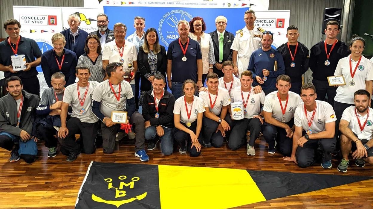 «Deep Blue» se impuso en el Trofeo Villa de Bouzas