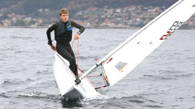 Pablo Astiazarán, en ILCA 6 y Serafim Gonçalves, en ILCA 7 lideraron el primer ciclo de la Semana del Atlántico