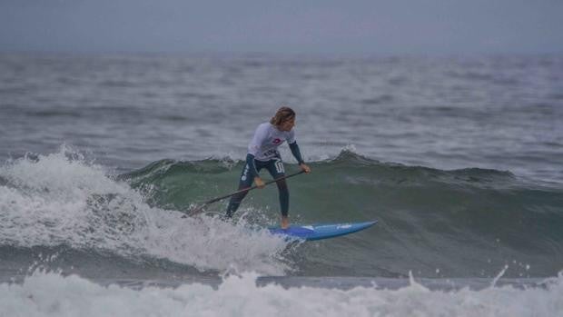 Iballa Ruano y Guillermo Carracedo, campeones de España de SUP Olas