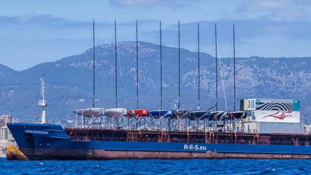 Peters & May renueva su colaboración con las 52 Super Series hasta 2025