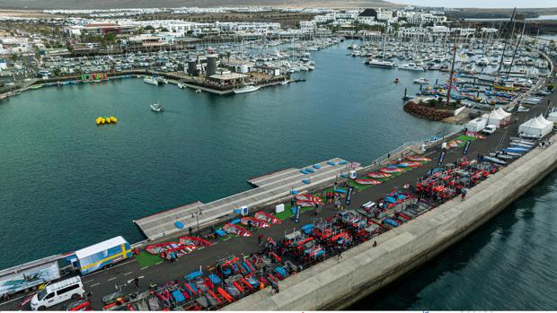 Todo listo en Marina Rubicón para los Lanzarote iQFOiL Games