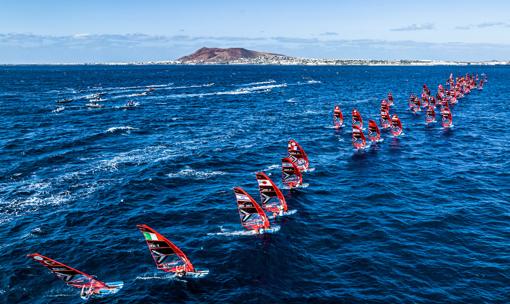 Pilar Lamadrid reina en la jornada inaugural de los Lanzarote iQFOil Games de Marina Rubicón