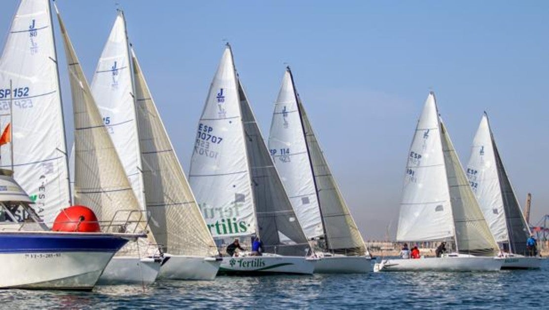 «Iser»manda en la J80 Winter Series RCNV y «Fertilis Sailing Team» se anota la segunda entrega