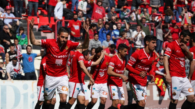 Alirón para el Nàstic, tropiezo del Oviedo y la SD Huesca sigue con paso firme