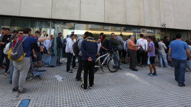 El Cádiz CF anula la venta de entradas por teléfono