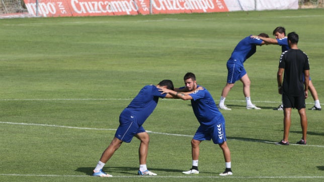 Las nuevas llegadas al Cádiz CF provocarán salidas y descartes