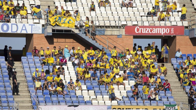 &#039;Cadistas Online&#039; fleta autobuses para ver al Cádiz CF en Granada