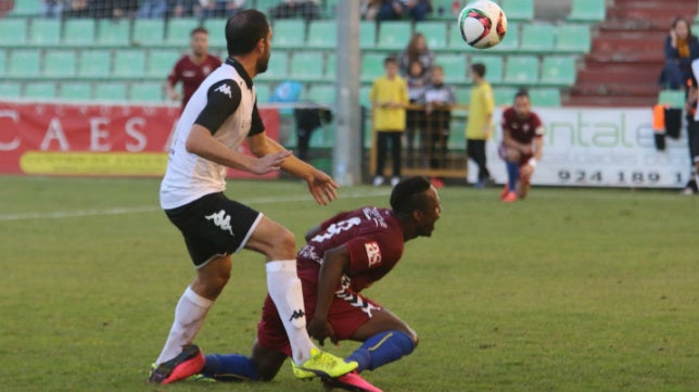 (CRÓNICA) Mérida AD-Cádiz CF (1-1) Una piedra