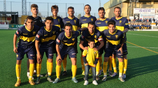 El Cádiz CF cumple en el amistoso de Utrera (1-3)