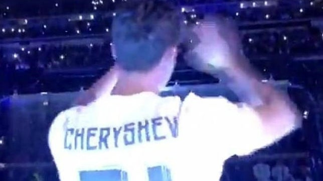 Cheryshev, homenajeado en la &#039;Fiesta de la Undécima&#039;