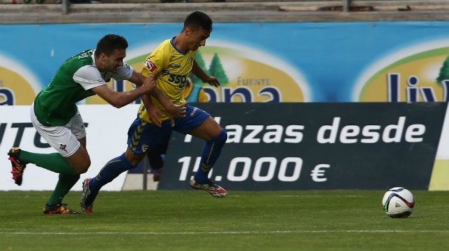 La prensa ferrolana esperaba más del Cádiz CF