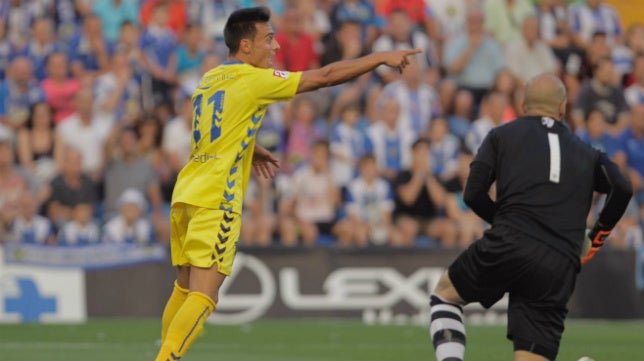 Álvaro García: «He recibido mucho cariño pero no depende de mí continuar en el Cádiz CF»