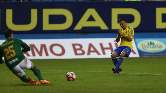 El Cádiz CF sigue pagando el peaje