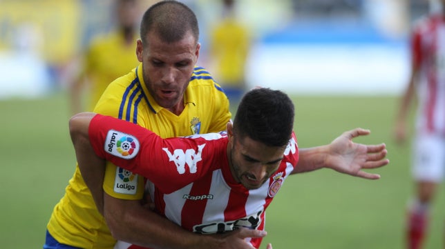 El Cádiz CF se une a Girona y Zaragoza en la lista de favoritos al &#039;play off&#039;