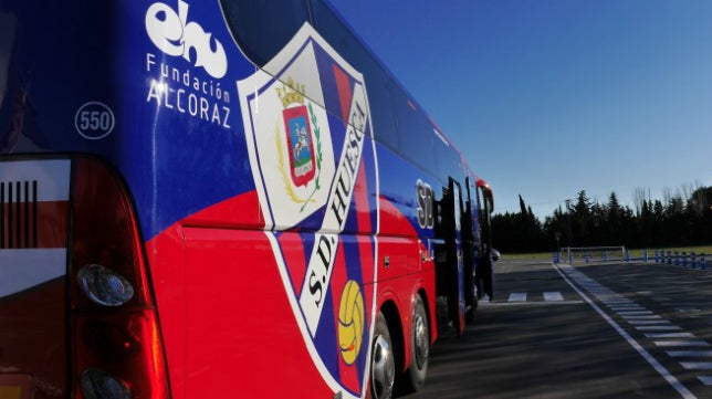 Bus y tren para que el Huesca viaje a Cádiz