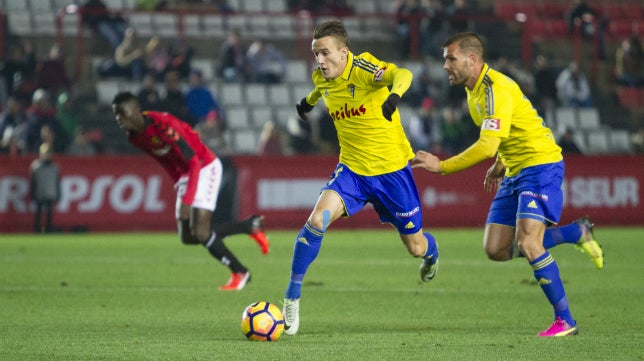 El Cádiz CF se hace fuerte