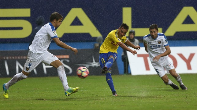 El Cádiz CF optimiza su pólvora