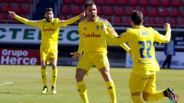 Numancia-Cádiz CF (0-3) Esto ya va muy en serio