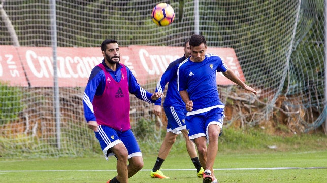 Alvarito: &quot;¿El año que viene? Ojalá en Primera y con el Cádiz CF&quot;