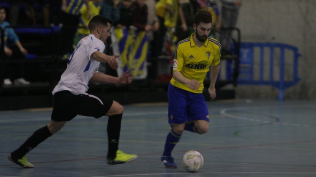 El Alcalá FS trunca la reacción del Cádiz CF Virgili (1-4)